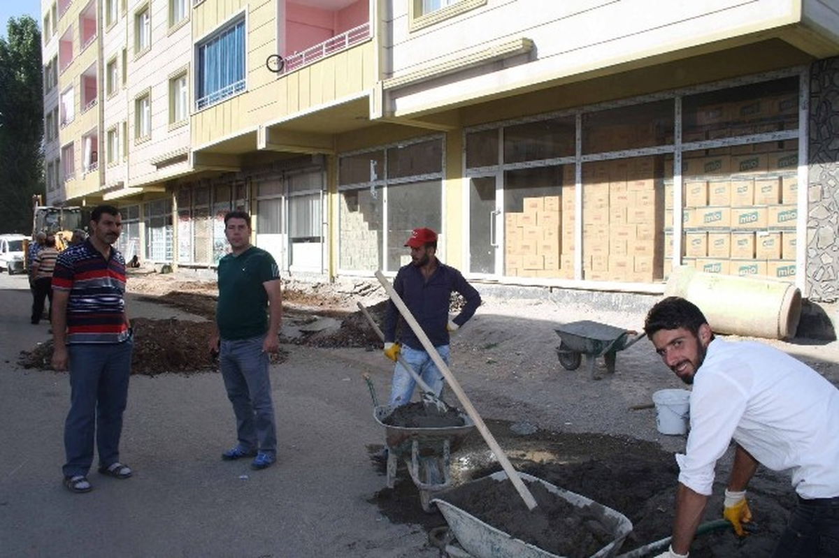 Muş Belediyesi Çalışmalara Başladı