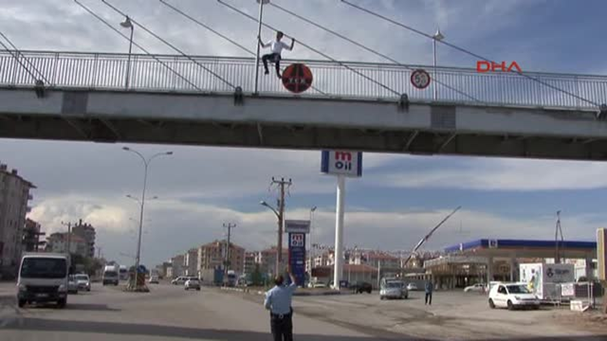 Nişanlısından Ayrılınca İntihar Etmek İstedi