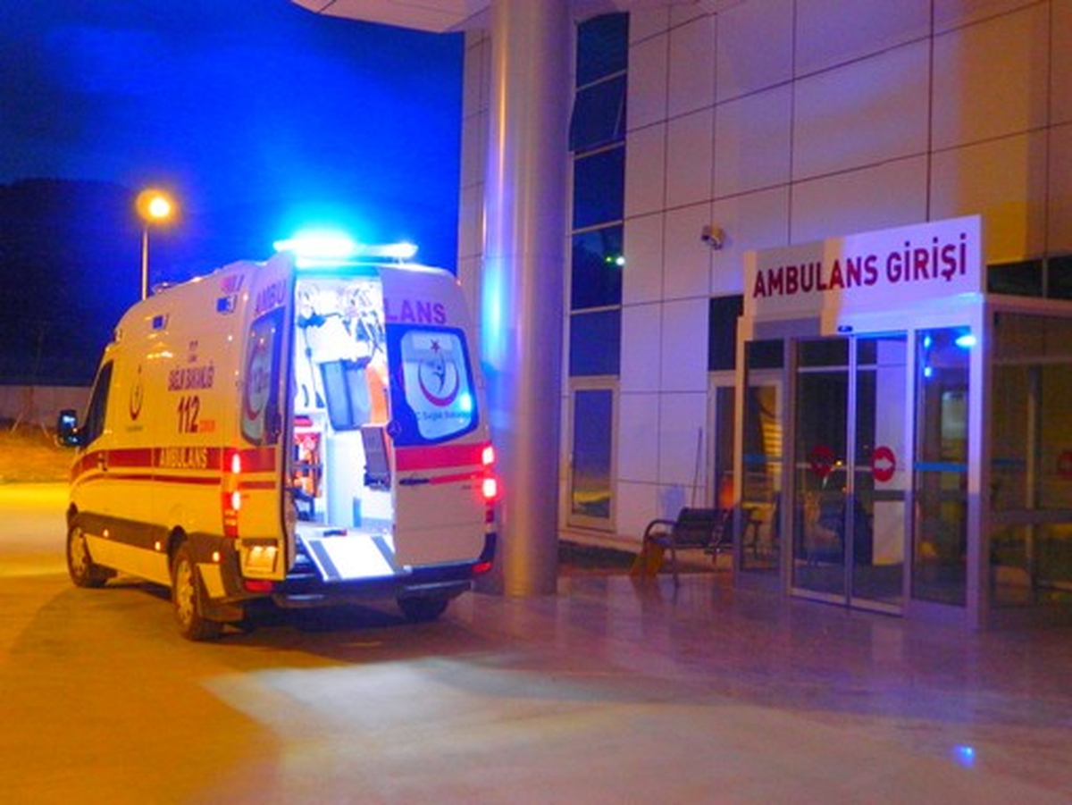 Osmancık\'ta Motosikletle Otomobil Çarpıştı
