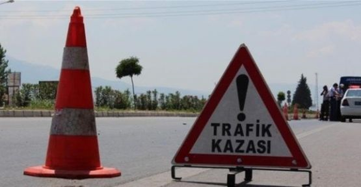 Samsun\'da Tır, Buğday Yüklü Kamyona Çarptı: 1 Ölü, 1 Yaralı