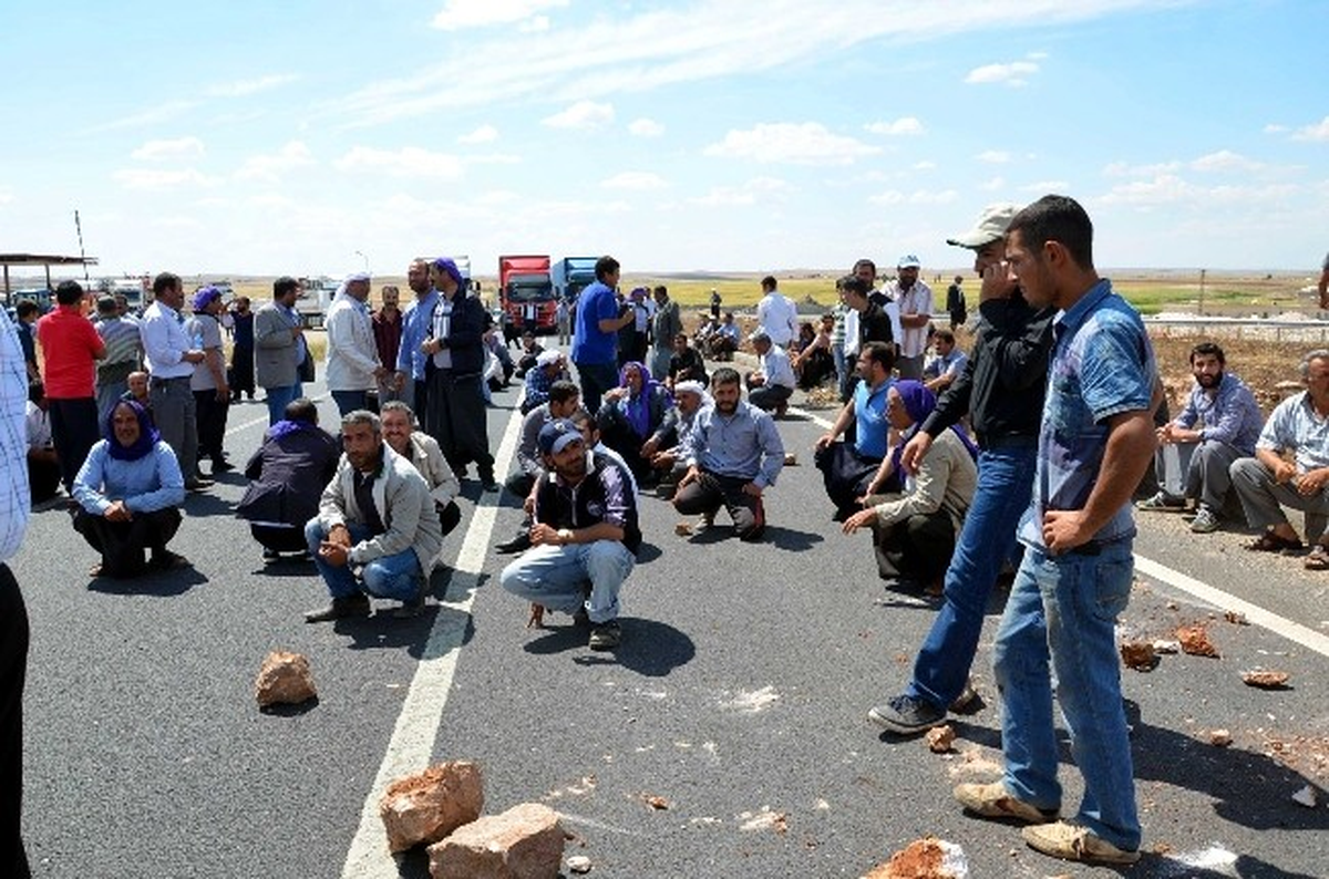 Şanlıurfa\'da Elektrik Kesintisi Protestosu