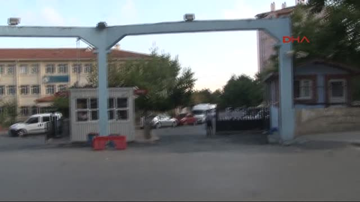 Seyrantepe\'deki Polis Lojmanlarından Görüntü