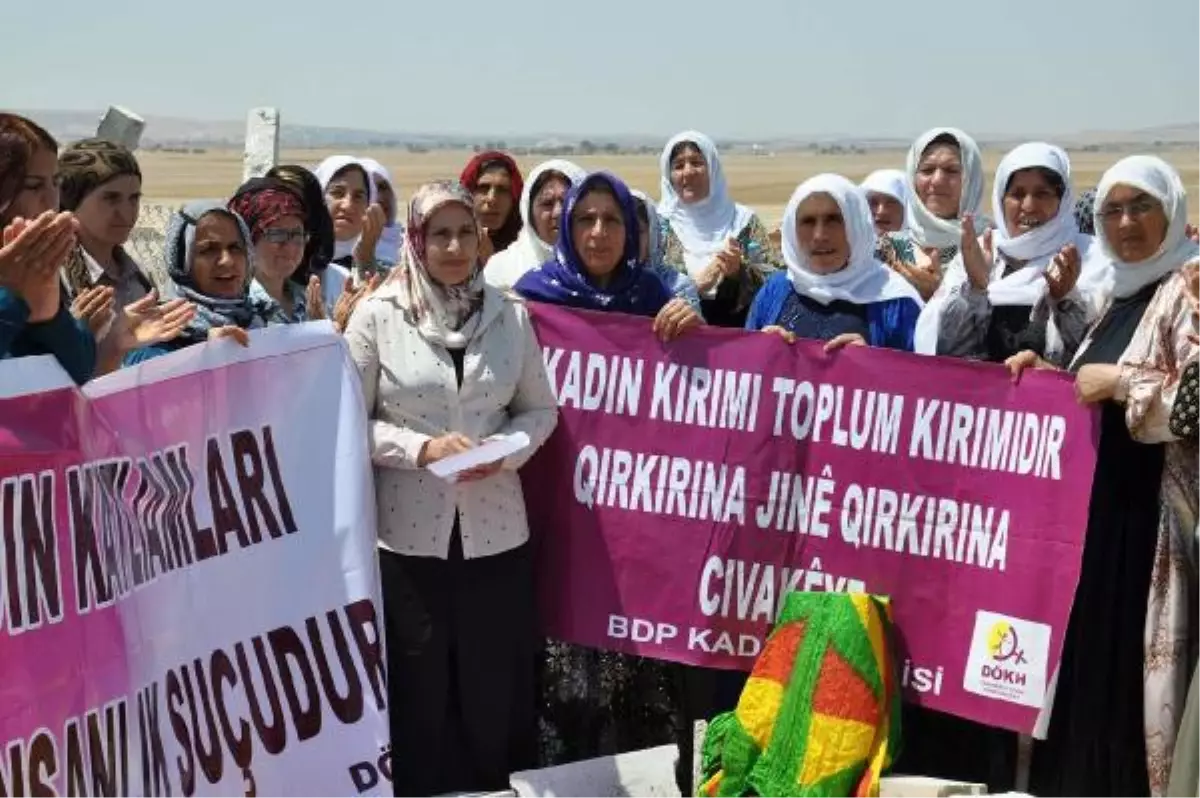 Suruç\'ta Kadın Ölümleri Protesto Edildi