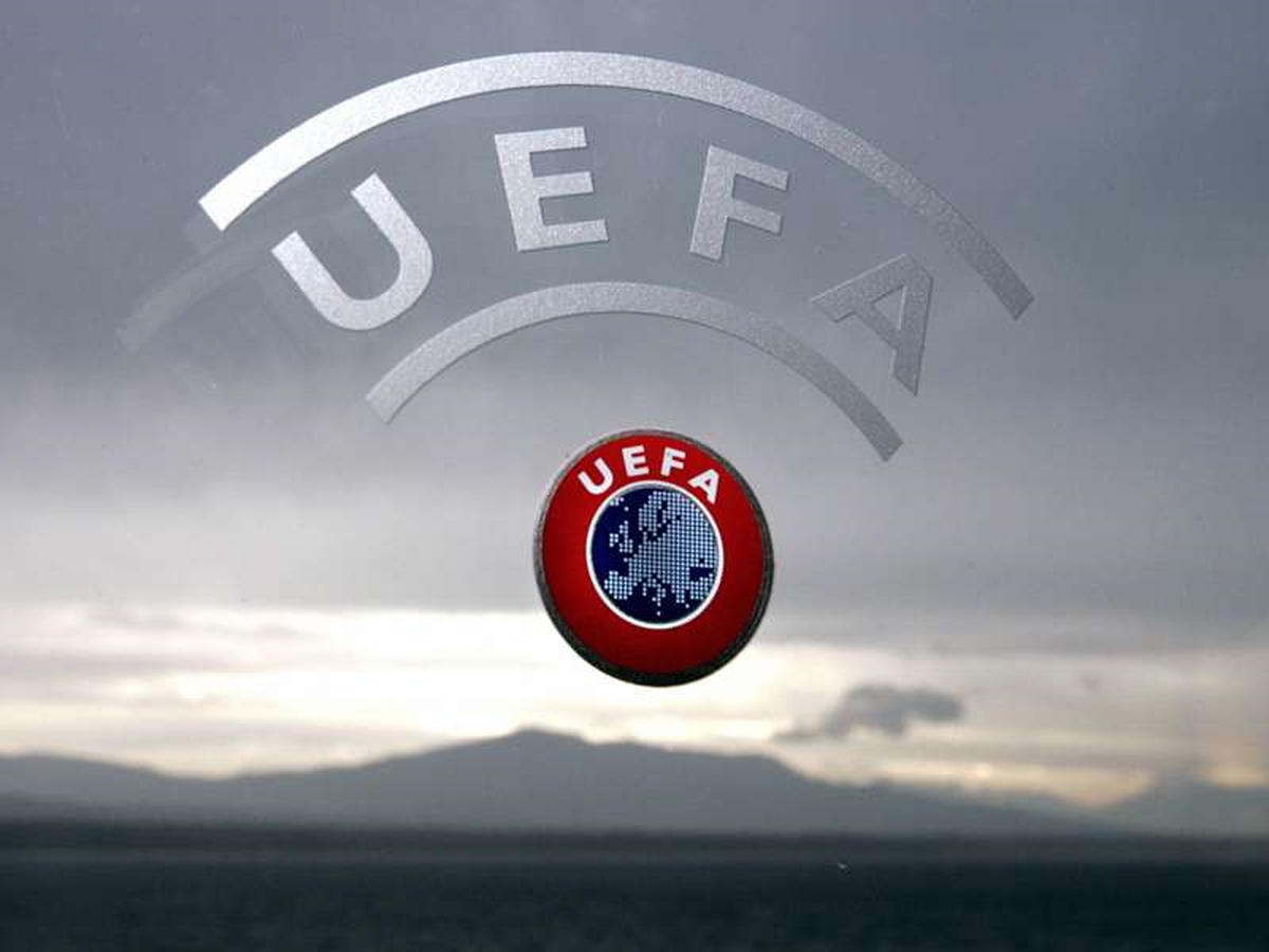 UEFA\'dan Irkçılık Cezası