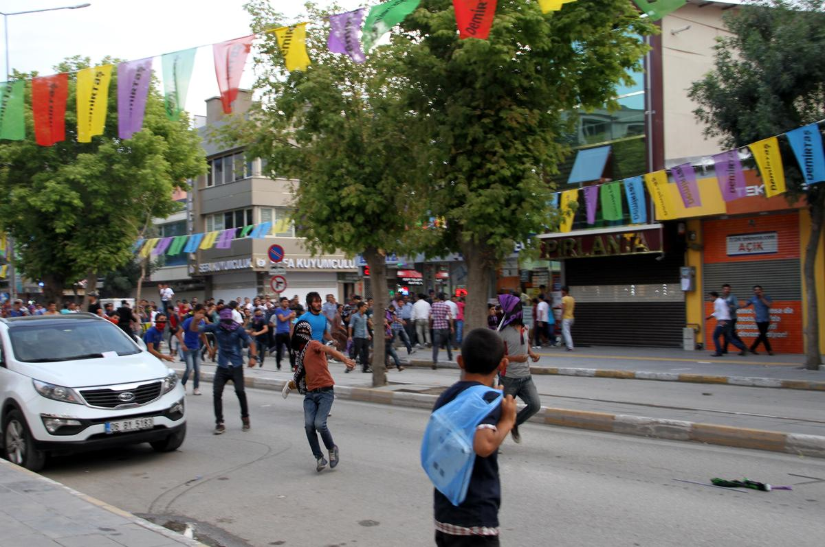 Van\'da İzinsiz Gösteri