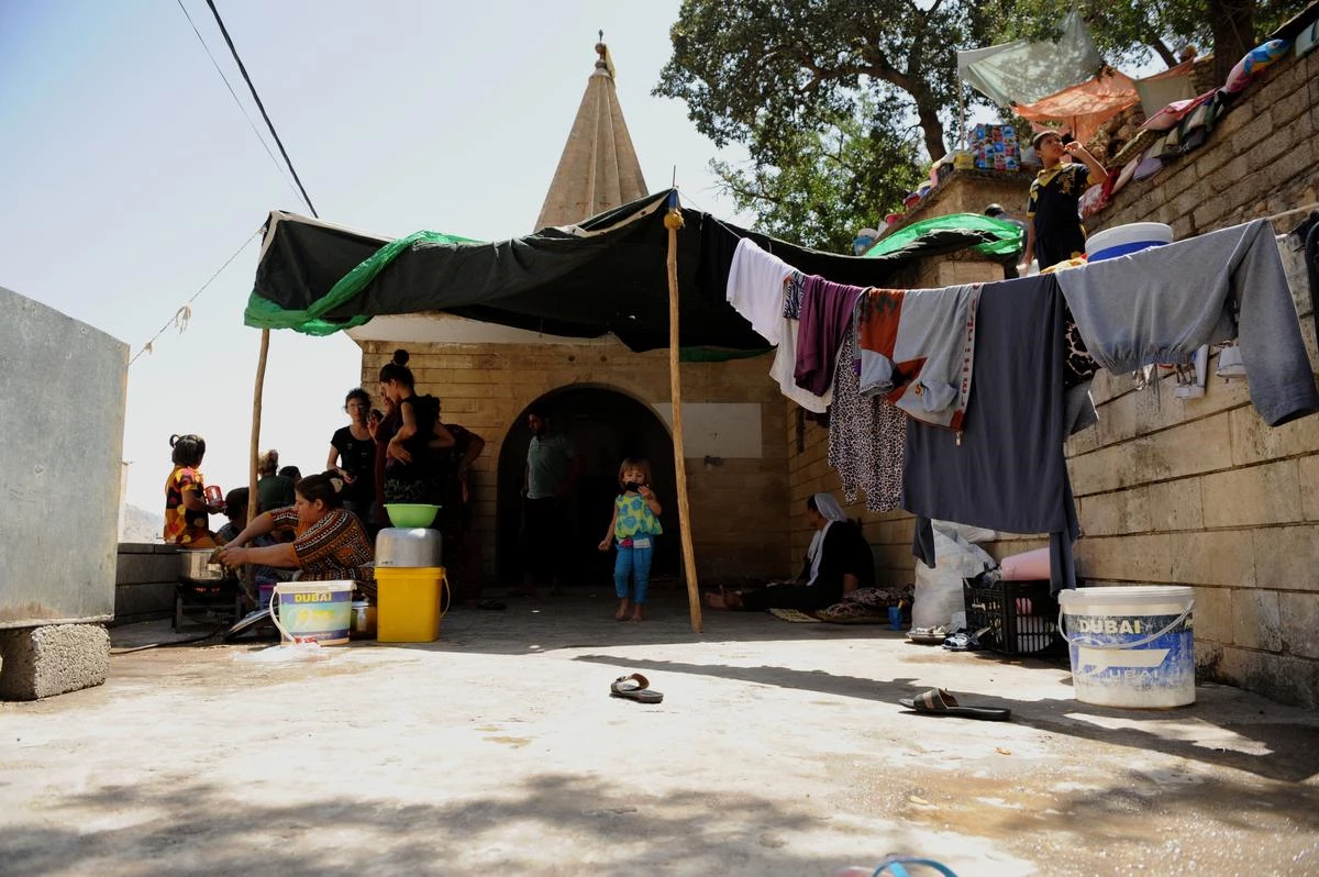 Yezidiler, Laleş\'e Sığınıyor