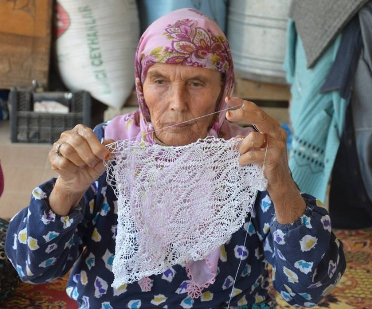 80 Yaşındaki Zeynep Ninenin Yaşam Mücadelesi