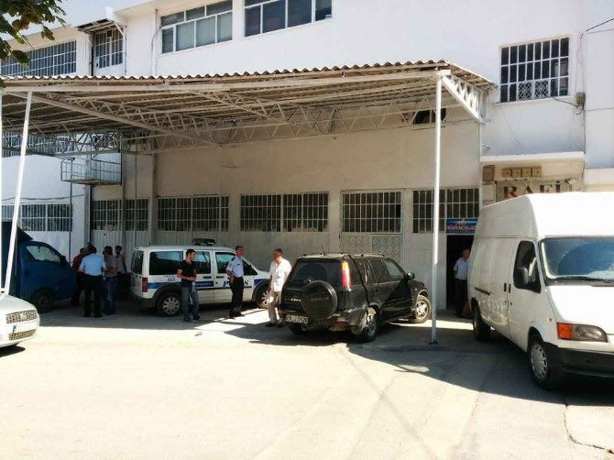 Asansör Boşluğunda Feci Ölüm