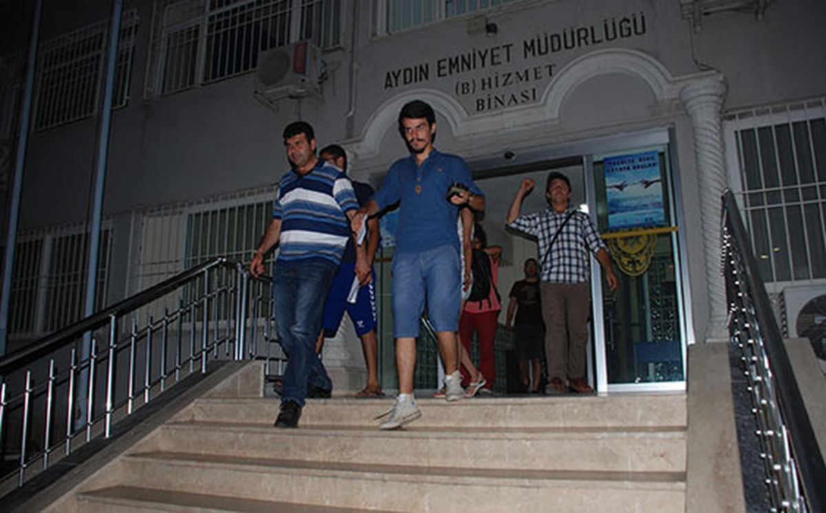 Aydın\'da Miting Öncesi 6 Gözaltı