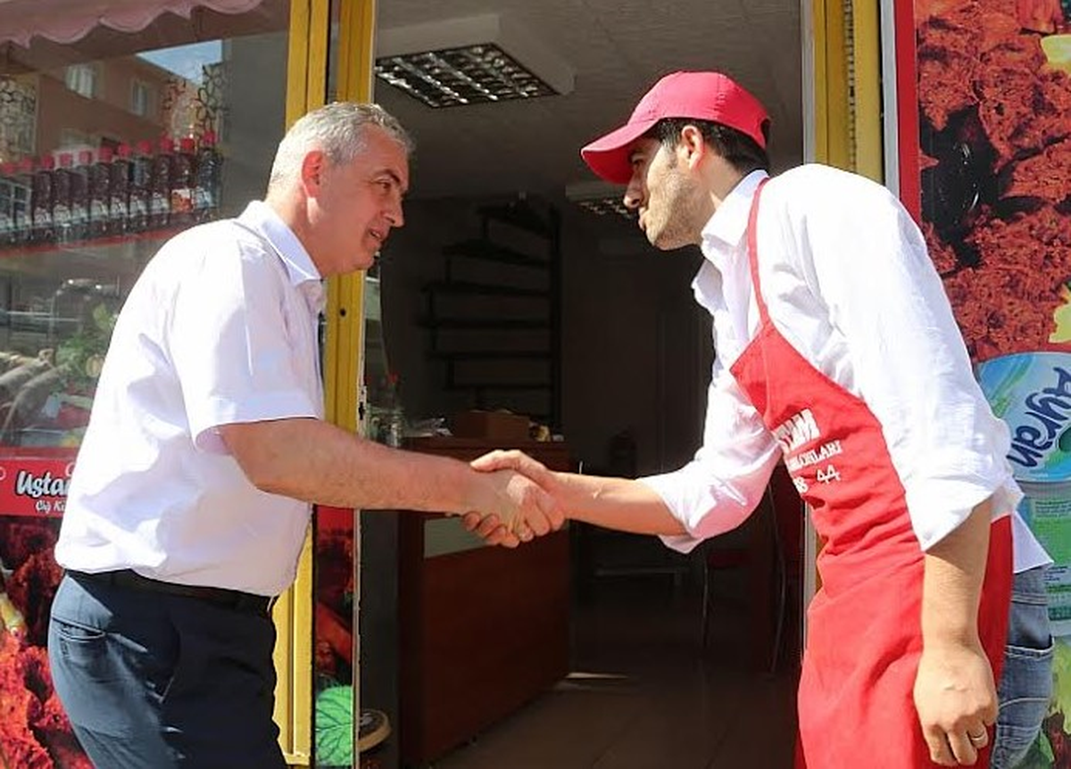 Başkan Aydın, Esentepe Esnafı İle Buluştu