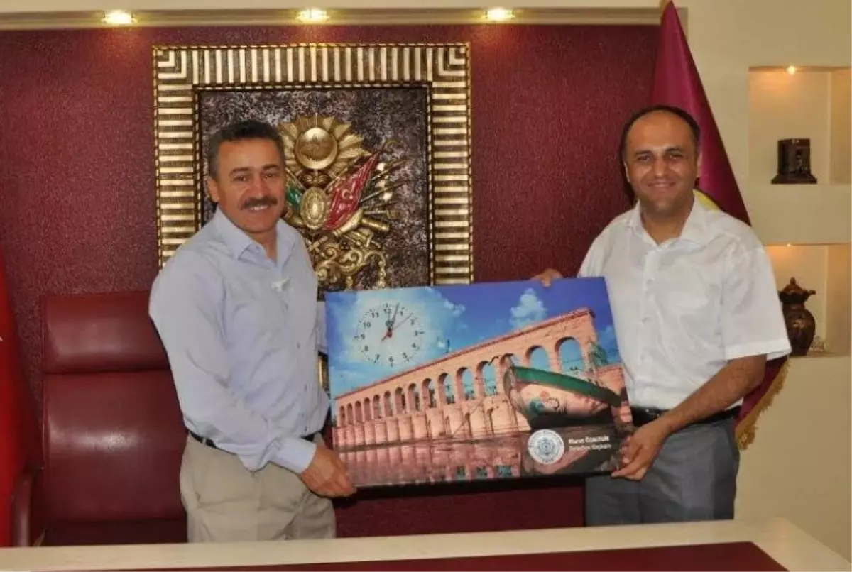 Beyşehir Protokolü Mehmet Tutal\'ı Makamında Ziyaret Etti