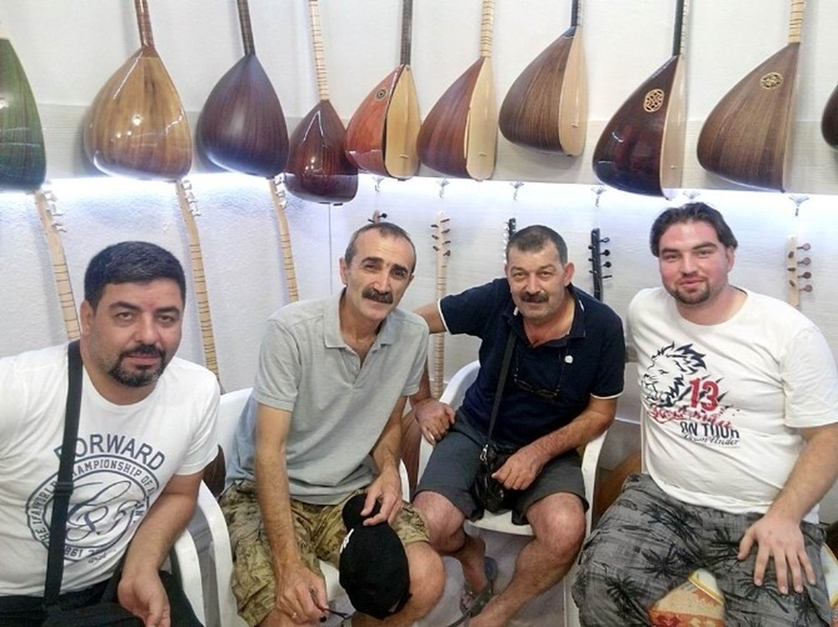 Burhaniye\'deki Saz Evinin Önemli Konukları