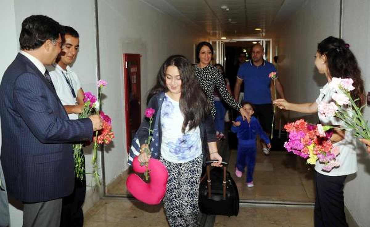Dubai\'den Antalya\'ya İlk Uçak 168 Yolcu Getirdi