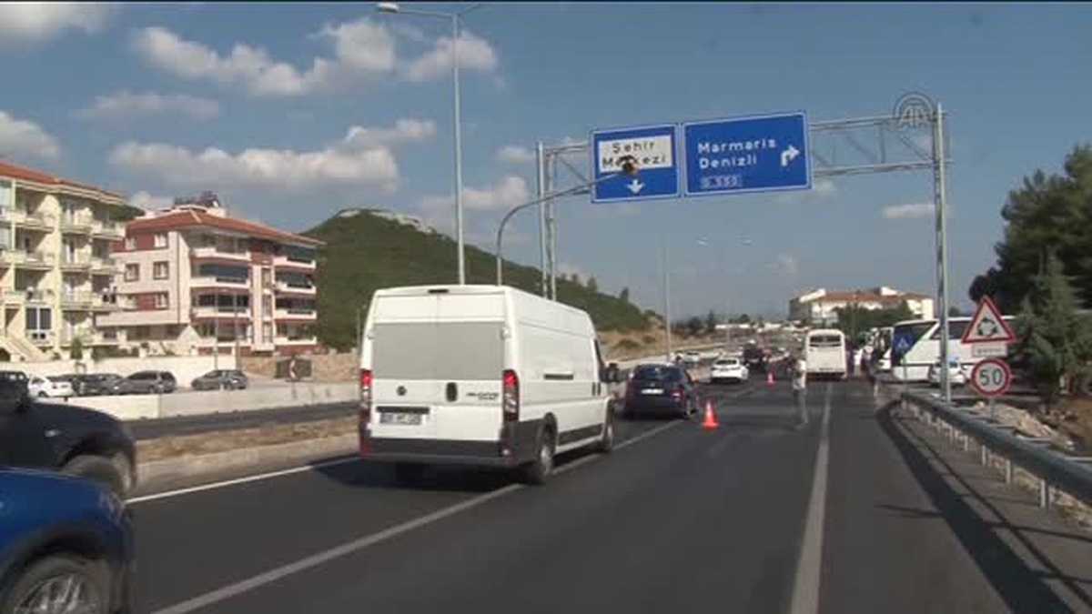 Erdoğan\'ın Muğla Mitingi Öncesi, Eylem Yapmak İstediler