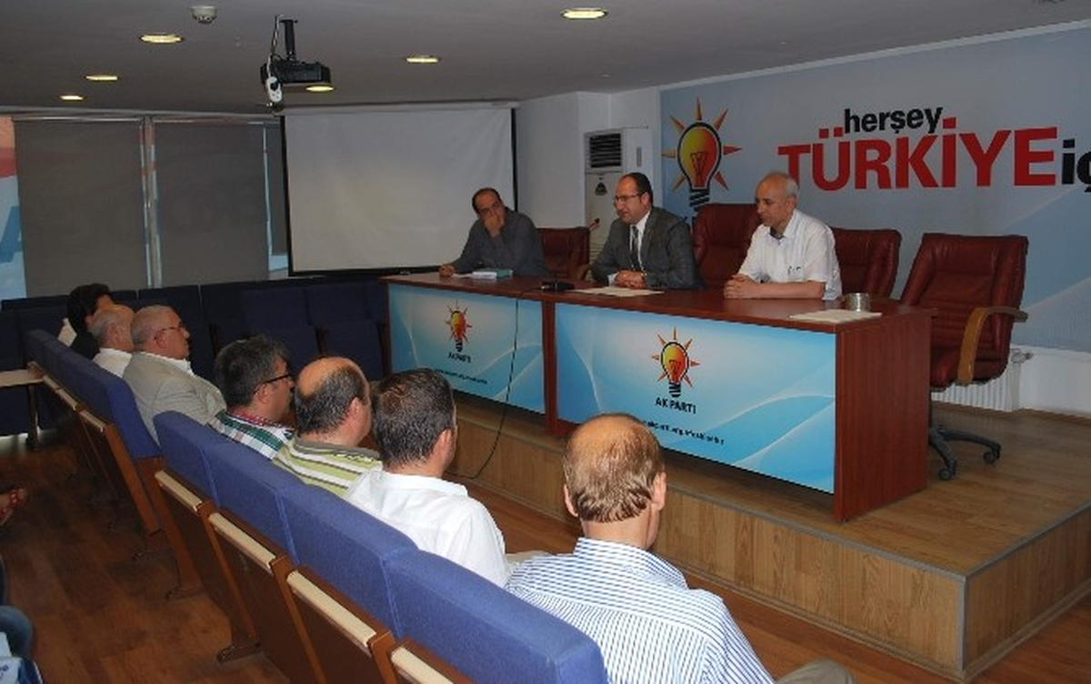 Eskişehir\'de BBP\'den AK Parti\'ye Toplu Katılım
