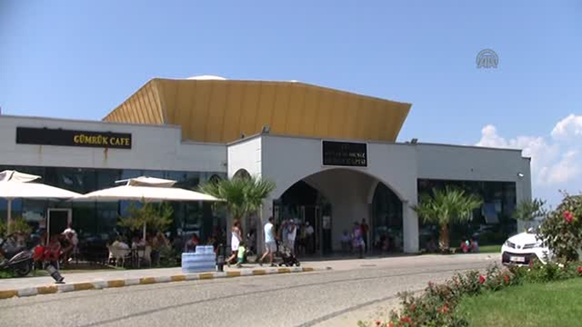 Gümrük kapılarındaki oy verme işlemi -