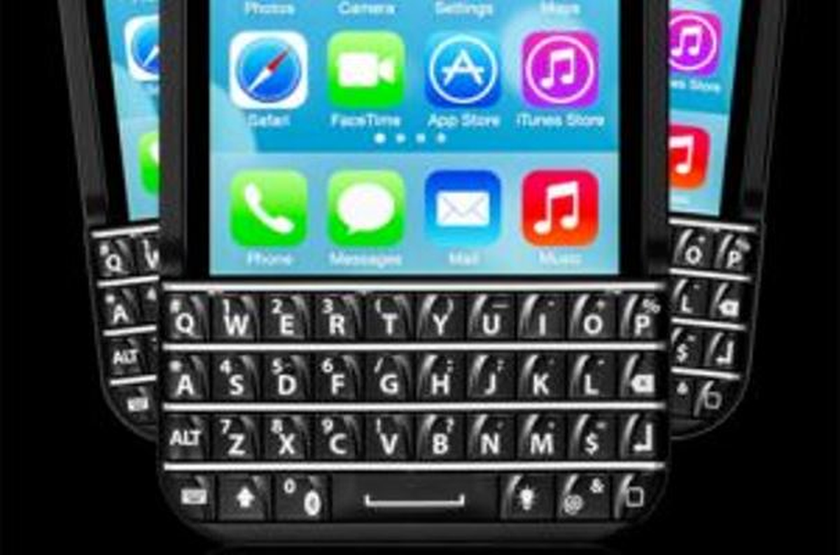 İphone\'a Fiziksel Klavye!