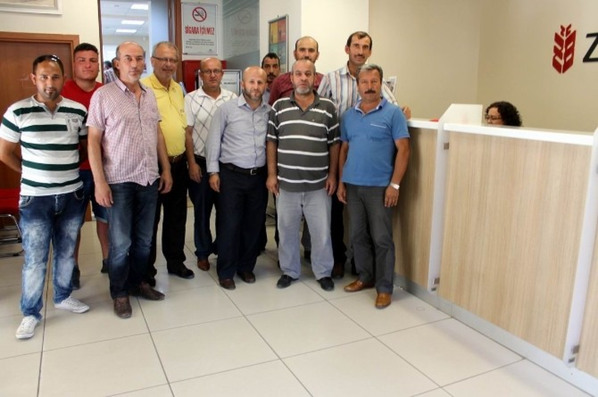 Manyas\'ta AK Parti İlçe Teşkilatından Başbakan ve Cumhurbaşkanı Adayı Erdoğan\'a Destek