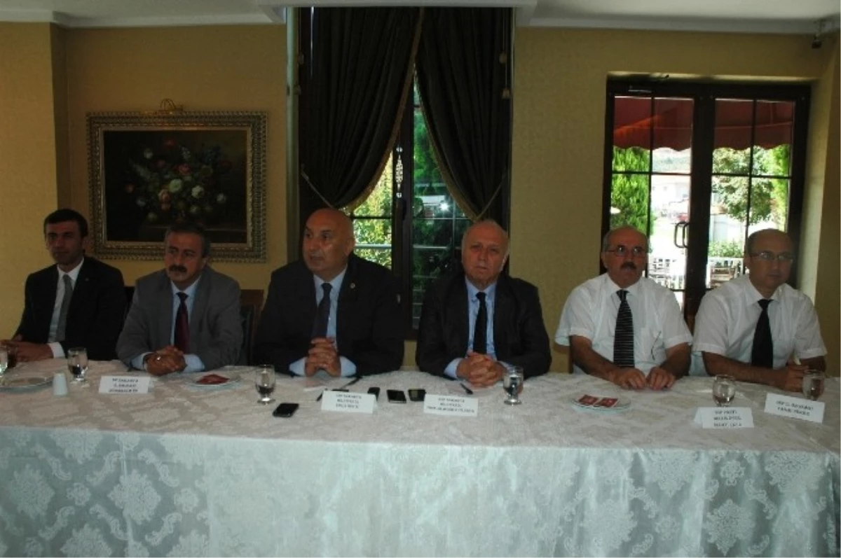 Mhp, Chp, DSP ve DP Ekmeleddin İhsanoğlu\'na Destek Toplantısı Gerçekleştirdi