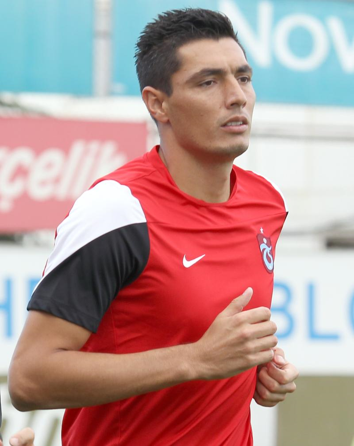 Oscar Cardozo, Trabzonspor\'da İlk Antrenmanını Yaptı