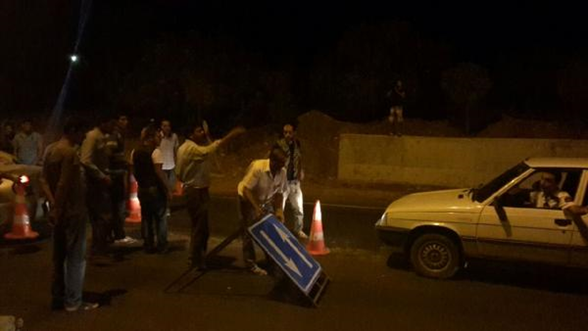 Şanlıurfa\'da Elektrik Protestosu