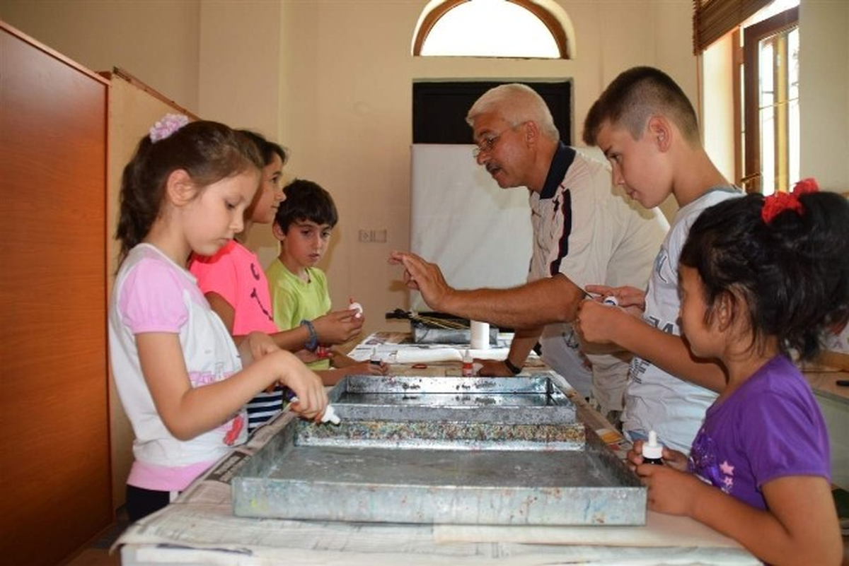 Sındırgı\'da Bilgi Evleri\'ne Yoğun İlgi