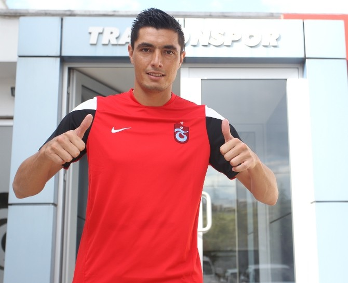 Trabzonspor\'da Cardozo İlk İdmanına Çıktı