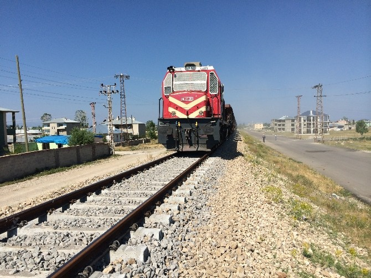 Tren Rayları Yenileme Çalışmaları
