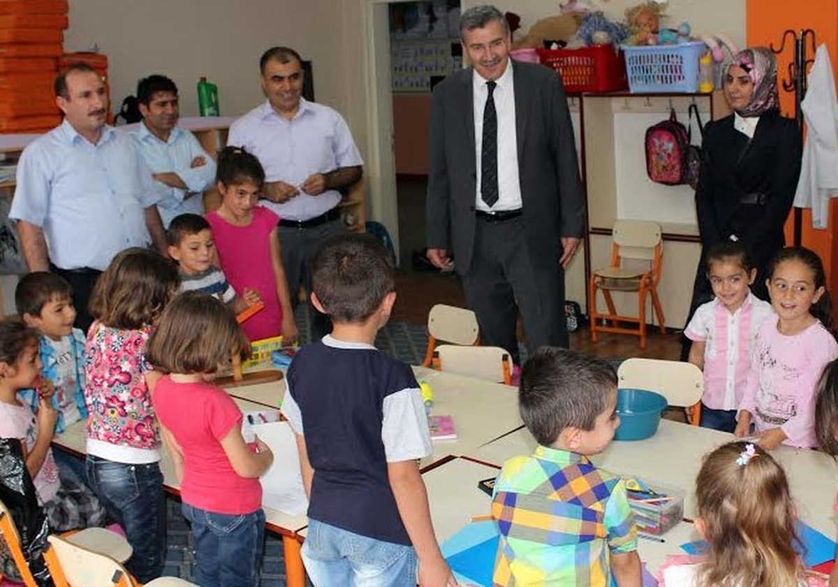 Ağrı Milli Eğitim Müdürü Dursun Yaz Okulunu Ziyaret Etti