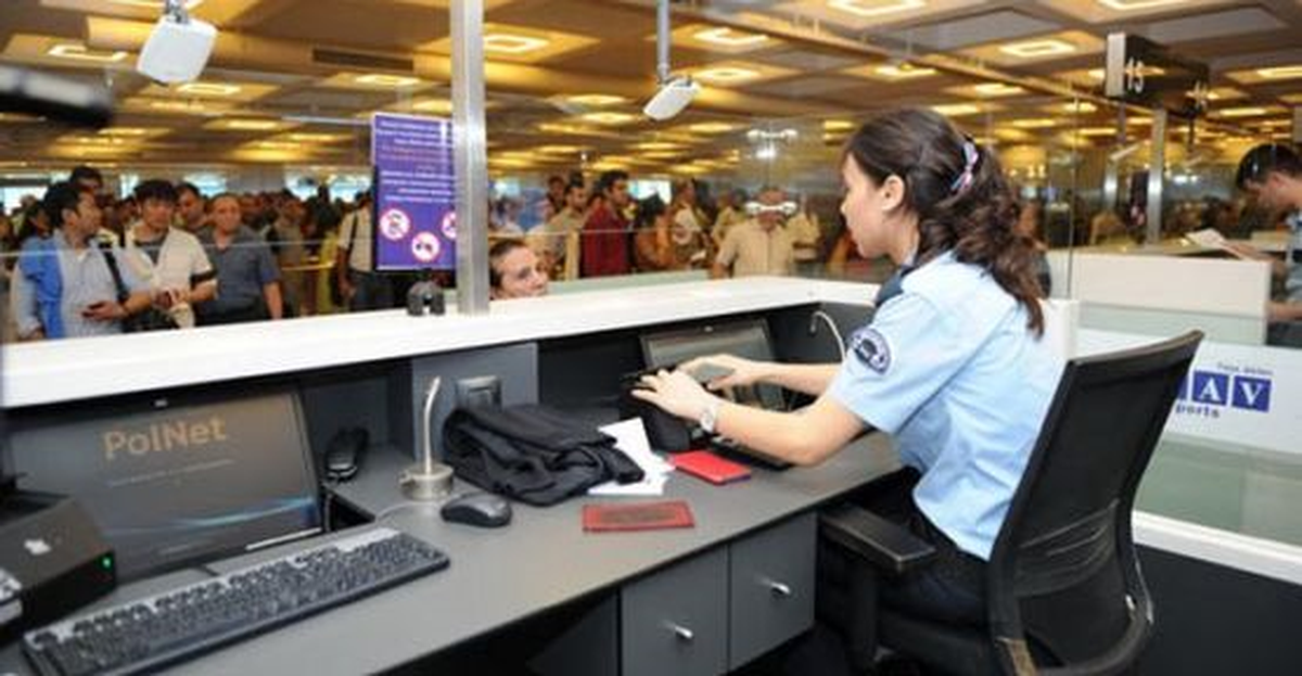 Atatürk Havalimanı\'nda Pasaport Çilesi Bitiyor