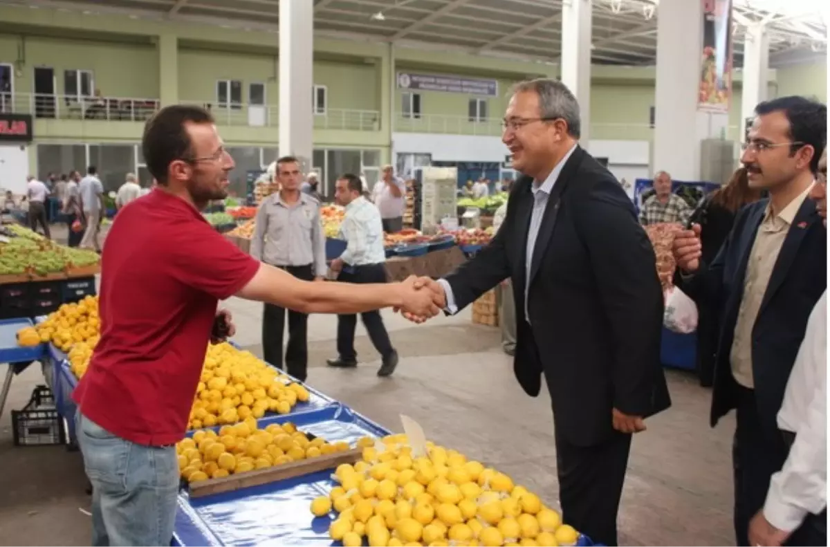 Belediye Başkanı, Erdoğan İçin Pazarcı Esnafından Destek İstedi