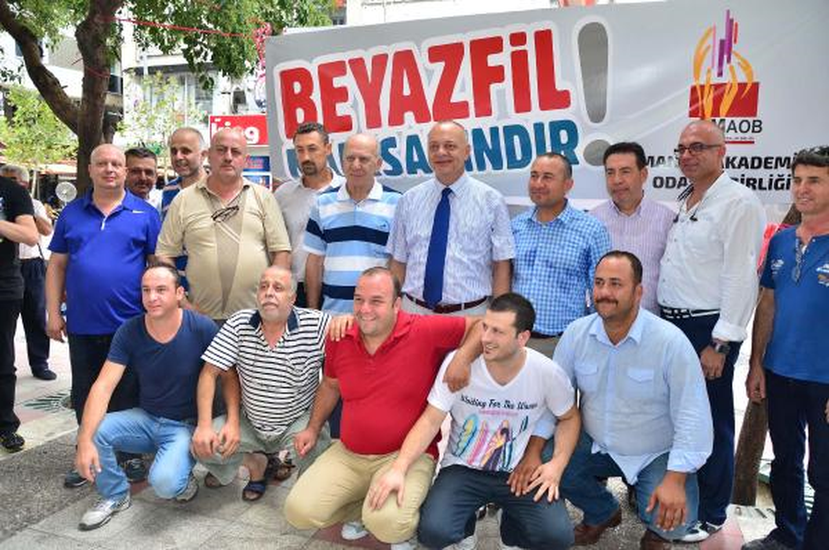 Beyaz Fil\' Binasının Satışına Tepkiler Sürüyor