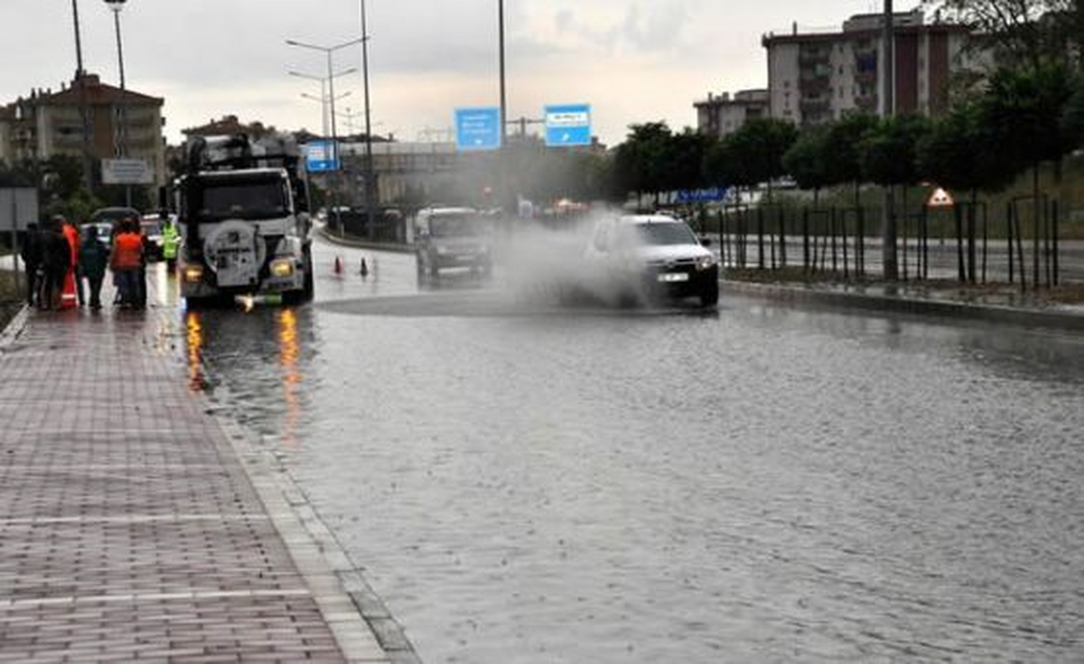 Çanakkale\'de Şiddetli Yağış