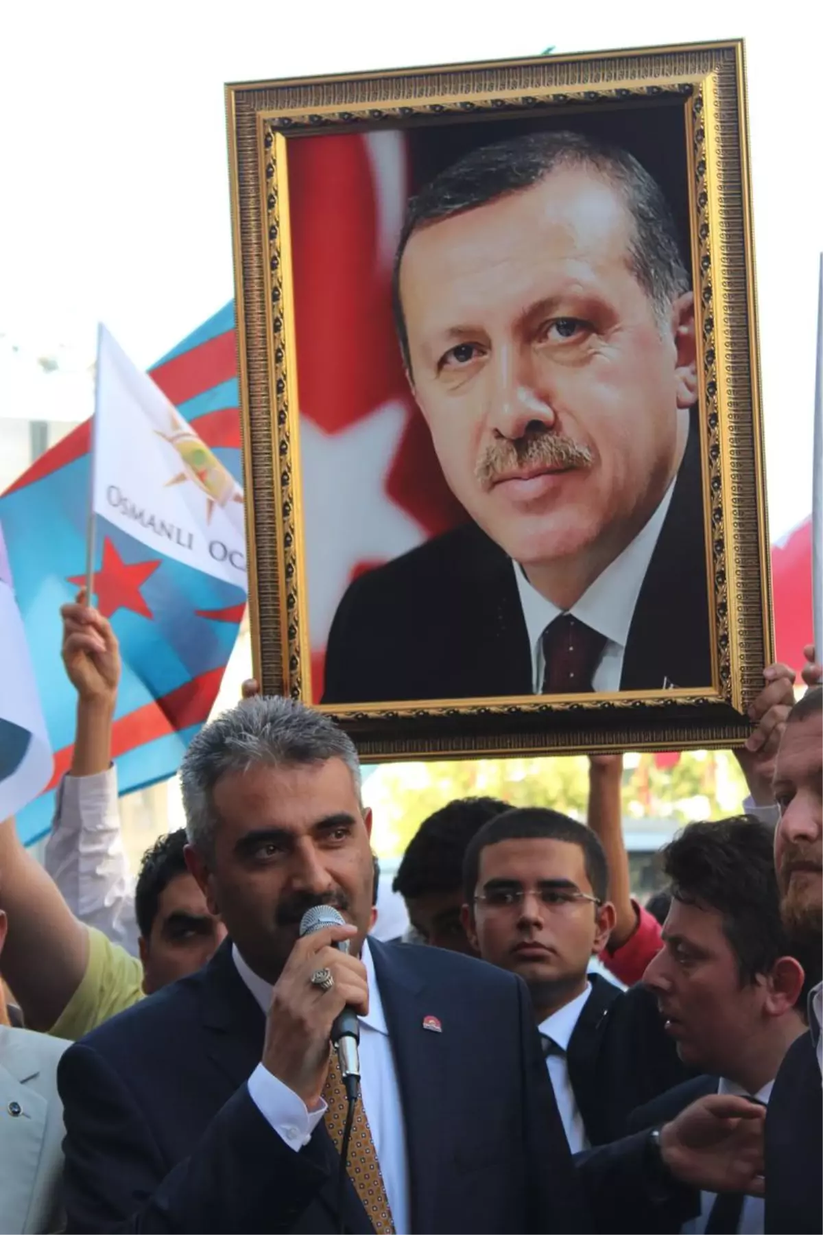 Cumhurbaşkanı Adayı ve Başbakan Erdoğan, Gaziantep\'e Gitti