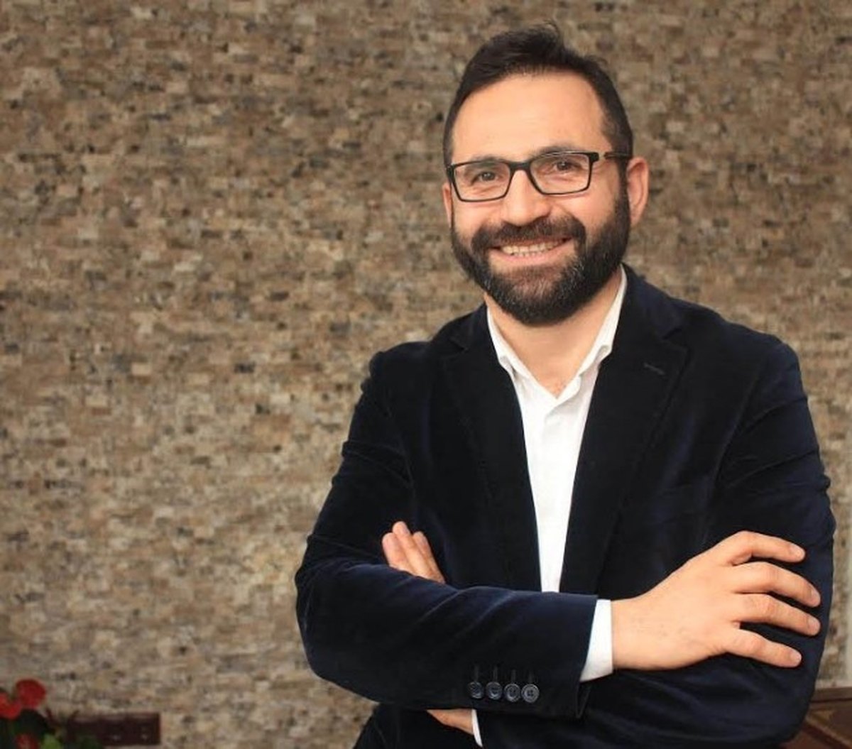 Daşdemir\'den İhsanoğlu\'na Kampanya Eleştirisi