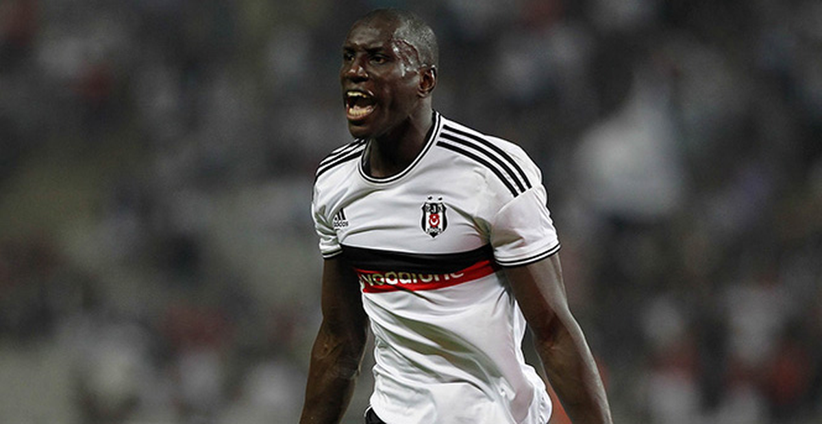 De Telegraaf\'tan Beşiktaş Yorumu: Sıcak Türk Hamamı