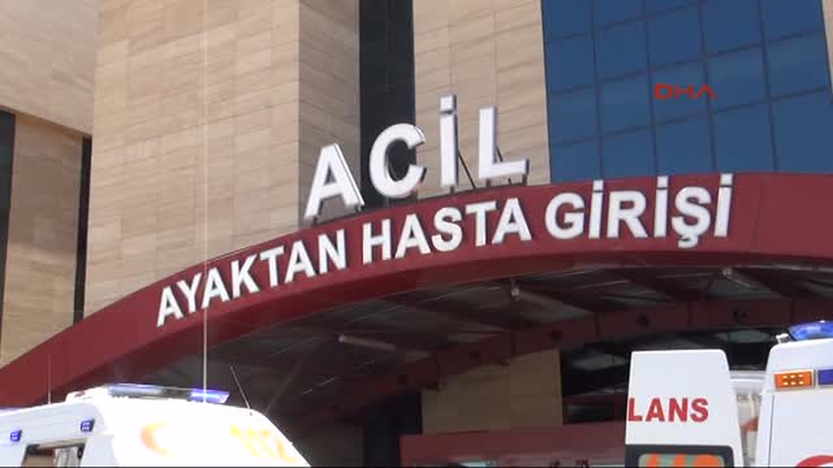 Dedesinin Tabancasını Temizlerken Kendini Vurdu