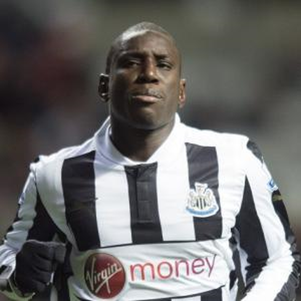 Demba Ba Feyenoord Maçı Sonrası Beşiktaşlı Taraftarlara Üçlü Çektirdi