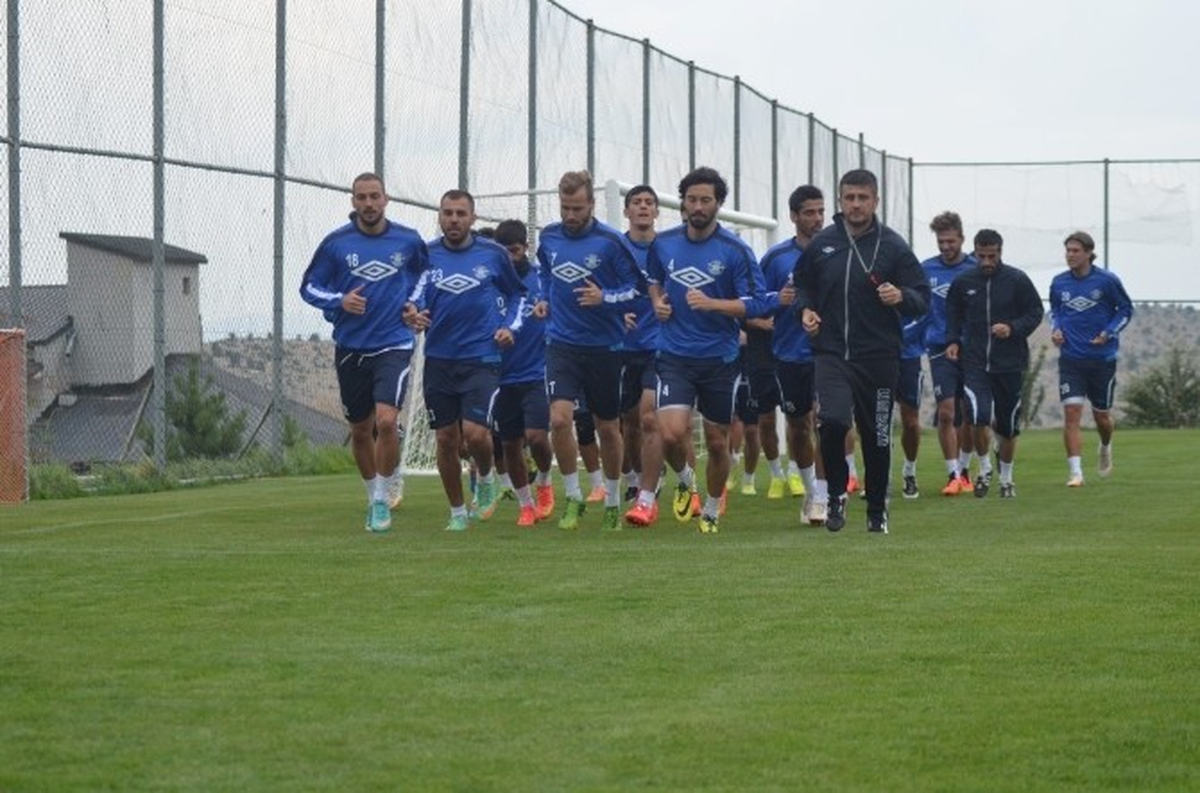 Demirspor Yeni Sezona Sıkı Hazırlanıyor