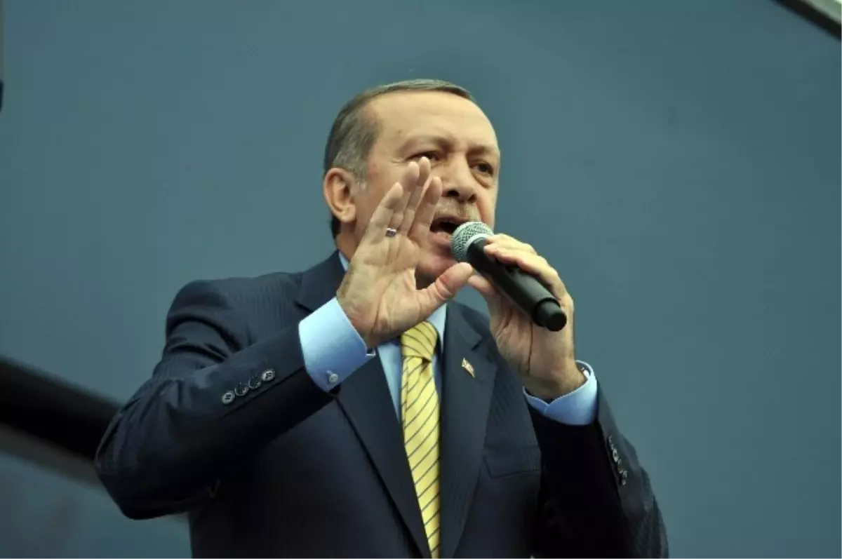 Erdoğan: Monşer Aday Dünyaya Değil Kendi Ülkesine de Fransız