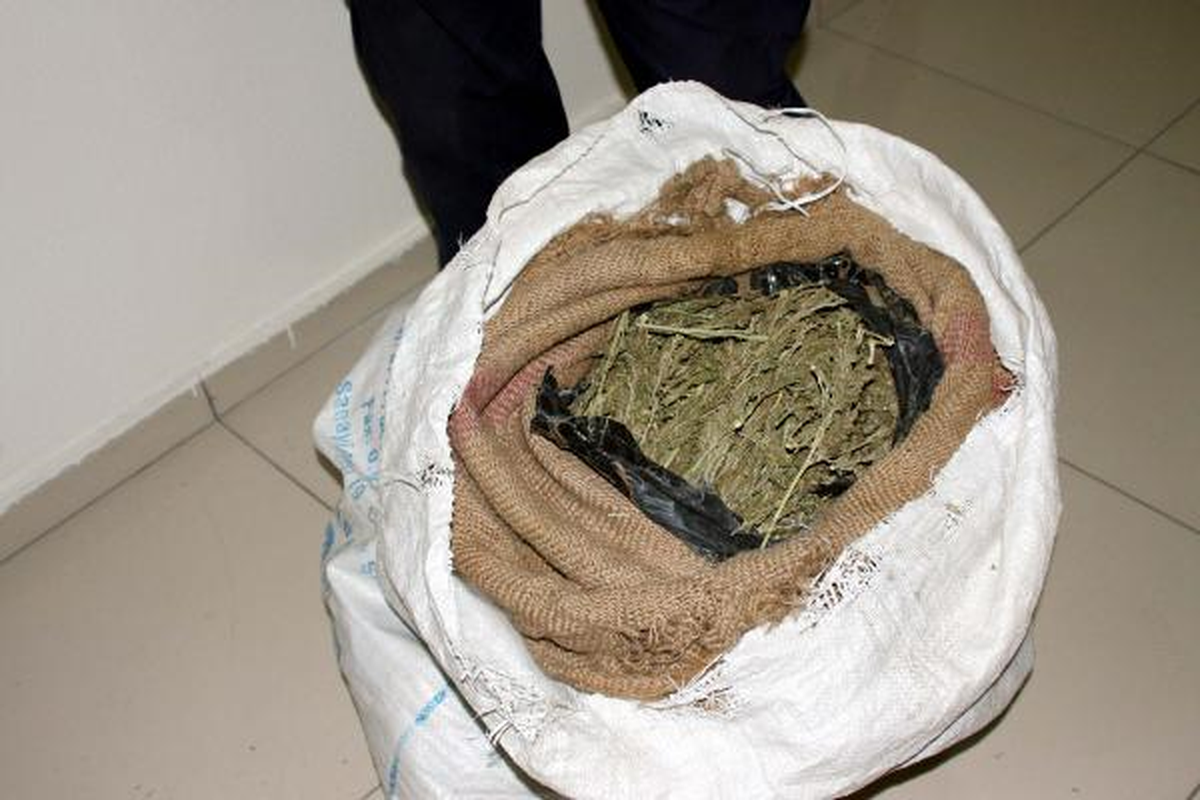 Gaziantep\'te 8 Kilo Esrar Ele Geçirildi