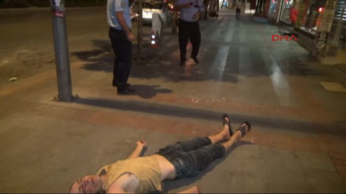 Gurbetçilerin Kavgası Kanlı Bitti: 2 Yaralı