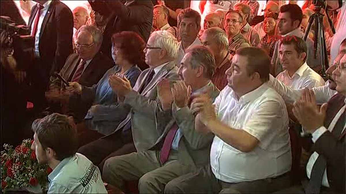 İhsanoğlu: Türkiye\'yi Başka Şeylerden Allah Korusun