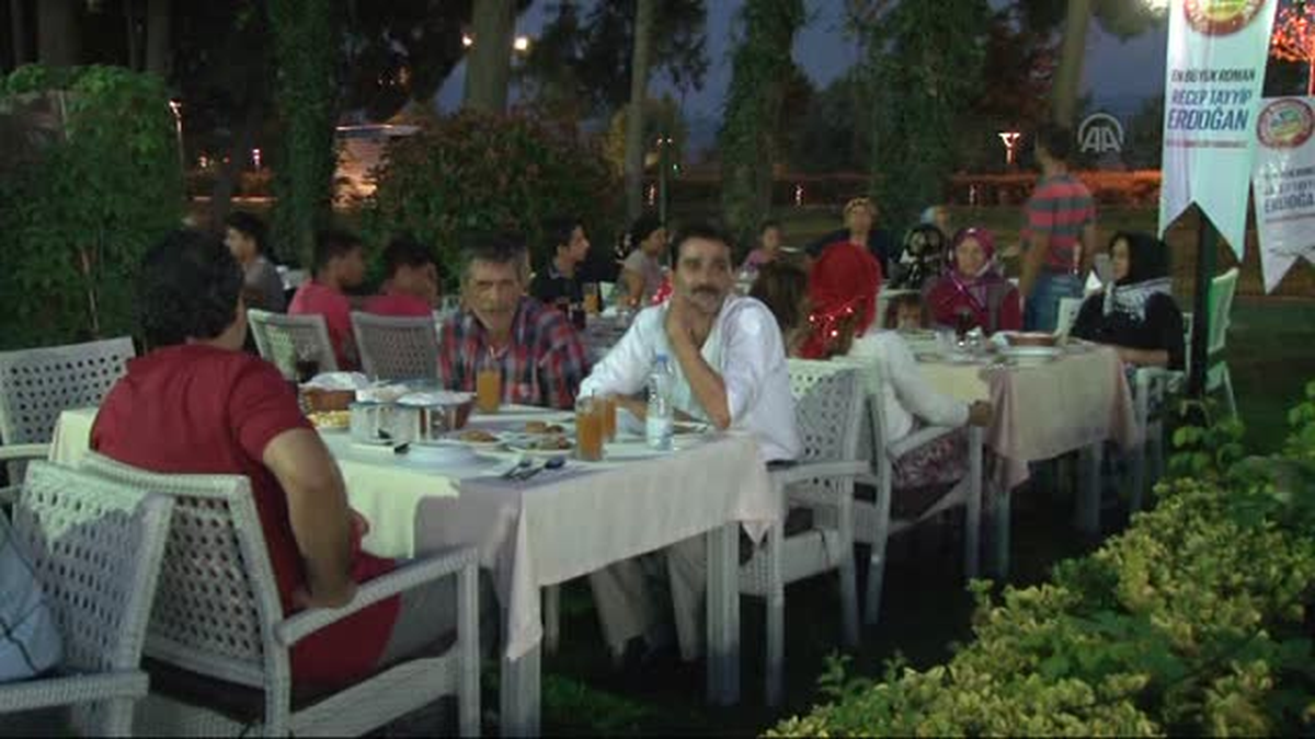 Romanlar Konfederasyonu\'ndan Erdoğan\'a destek -