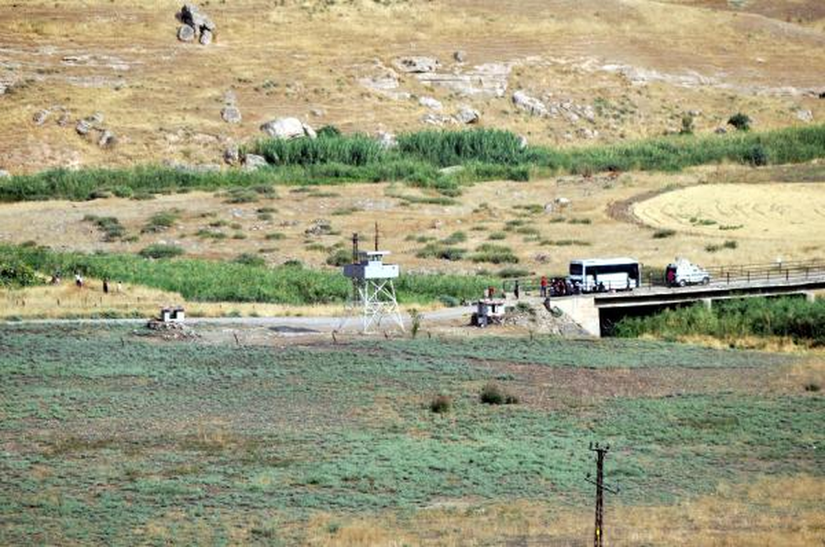 Şırnak\'tan Rojava\'ya Dönüş Sürüyor