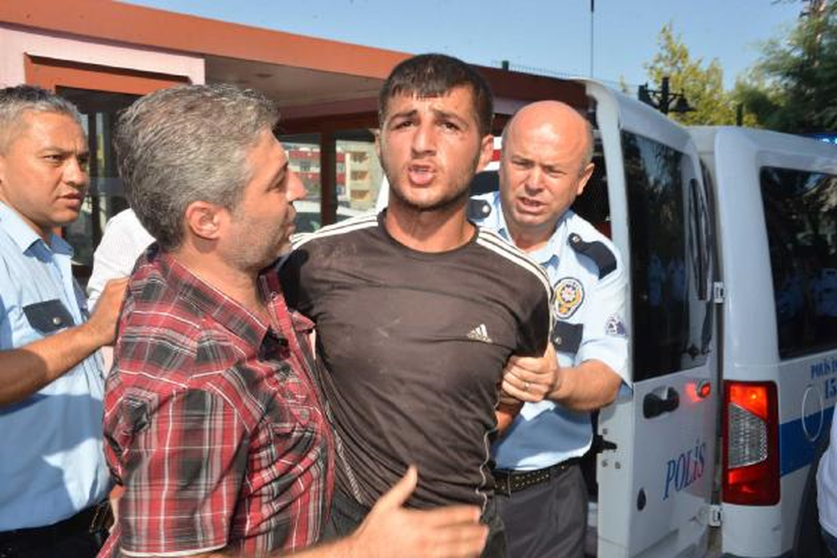 Soyguncuları Engellerken Vuruldu, Felç Kaldı