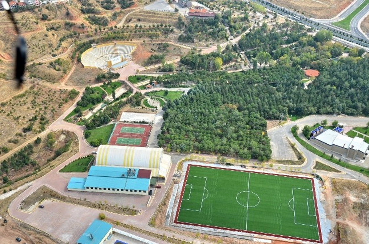 Uşak Belediyesi Futbolda Profesyonel Lig İçin Harekete Geçti