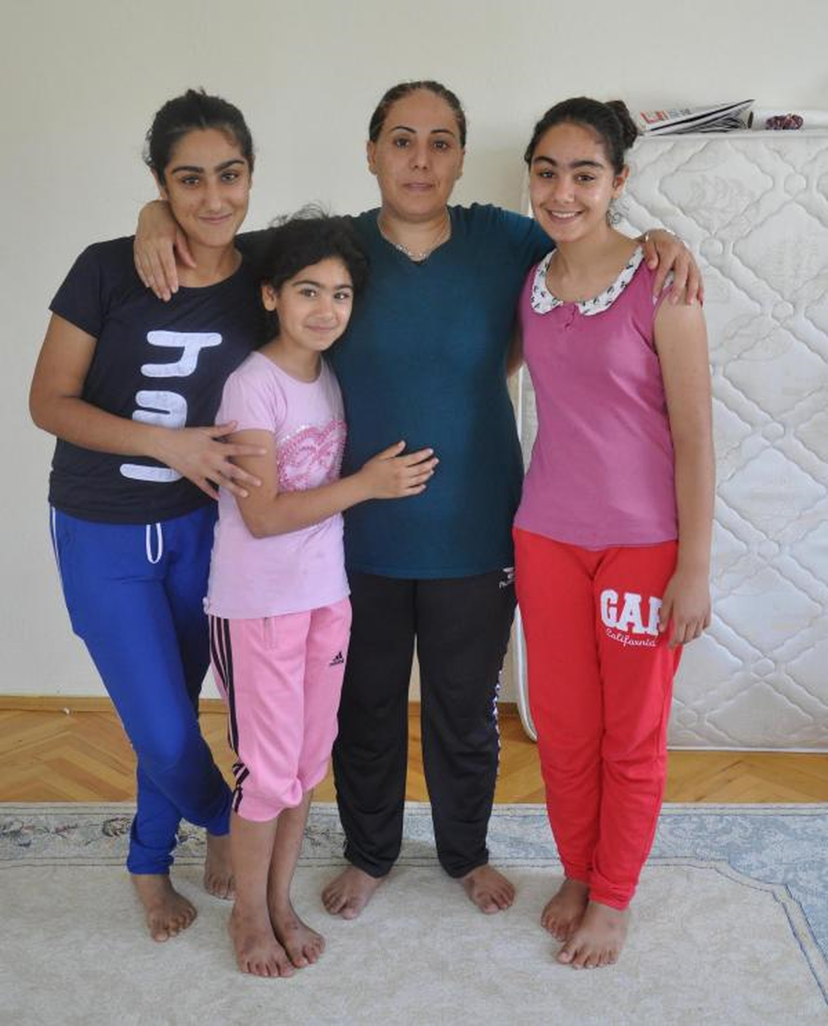 4 Çocuklu Şiddet Mağduru Kadının Feryadı