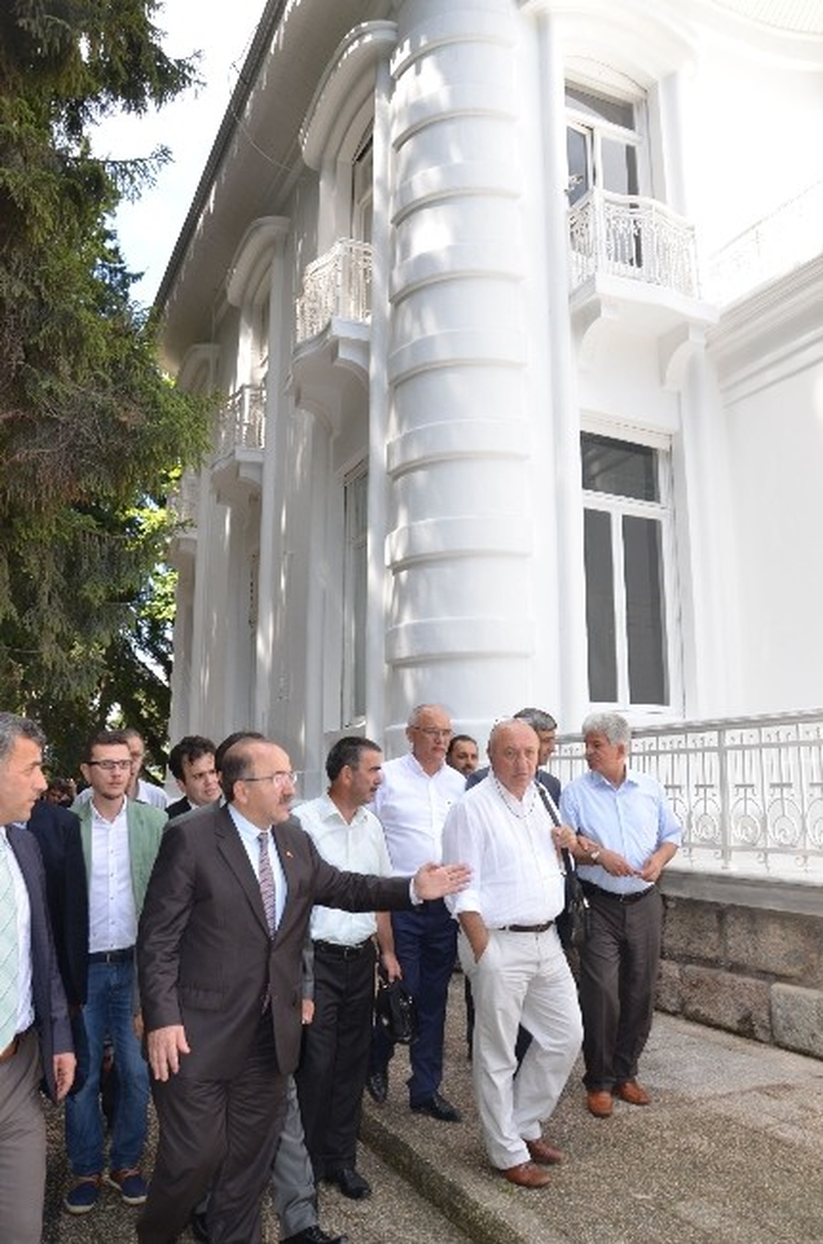 Atatürk Köşkü Ziyarete Açıldı