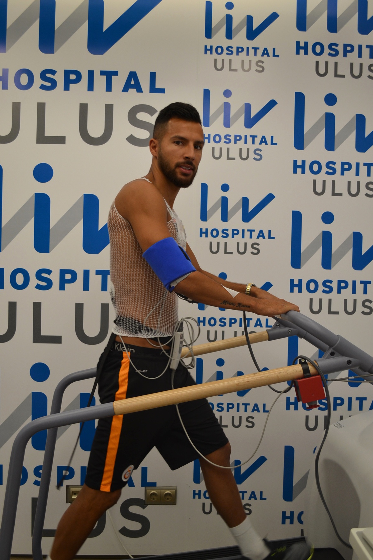 Yasin Öztekin Sağlık Kontrolünden Geçti